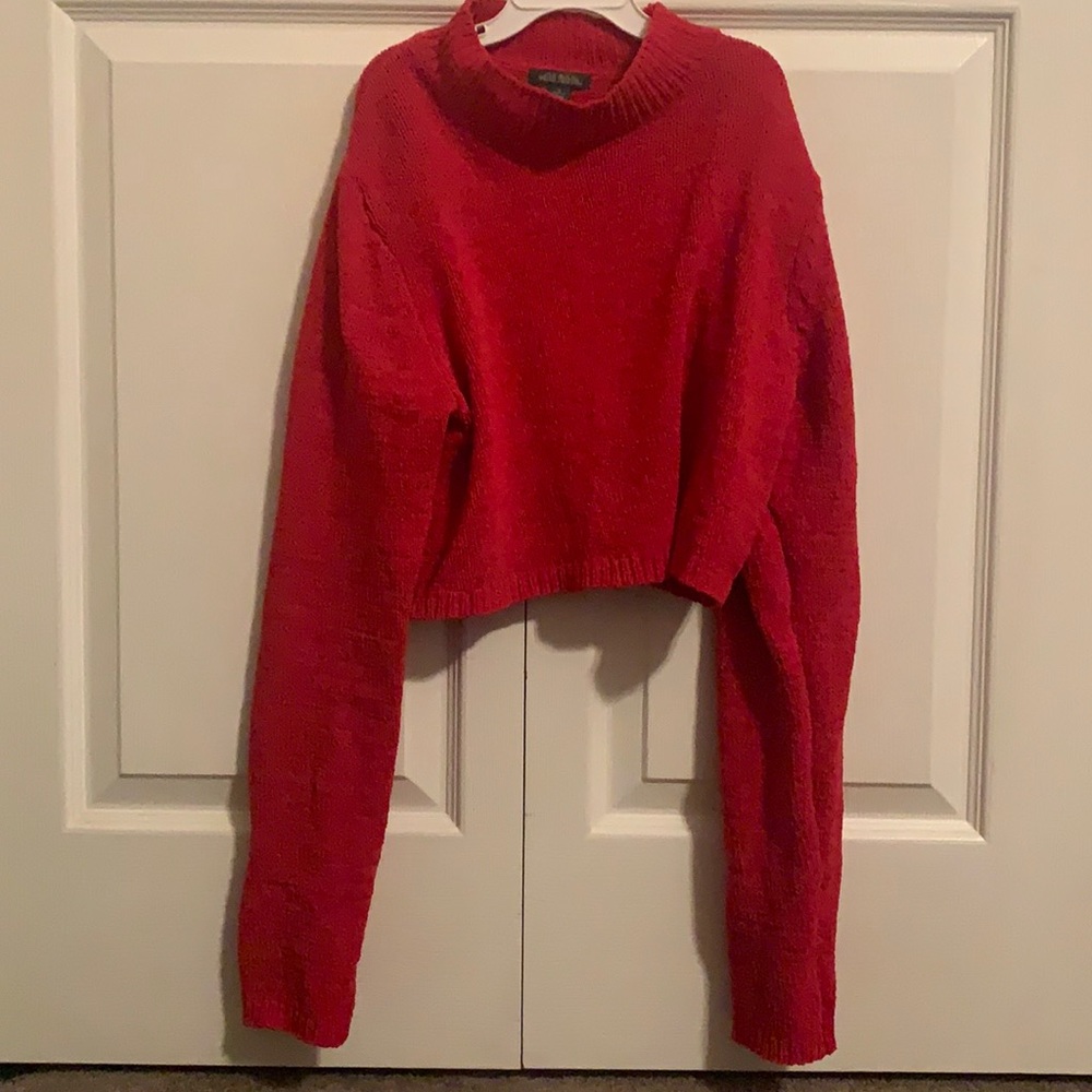 Long Sleeve Cropped Sweater
